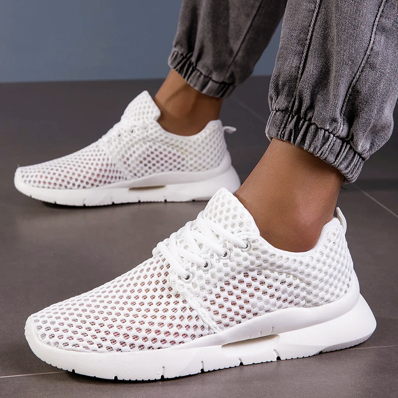 Aeris Mesh Sneakers with Flexible Sole Ash & Harbor