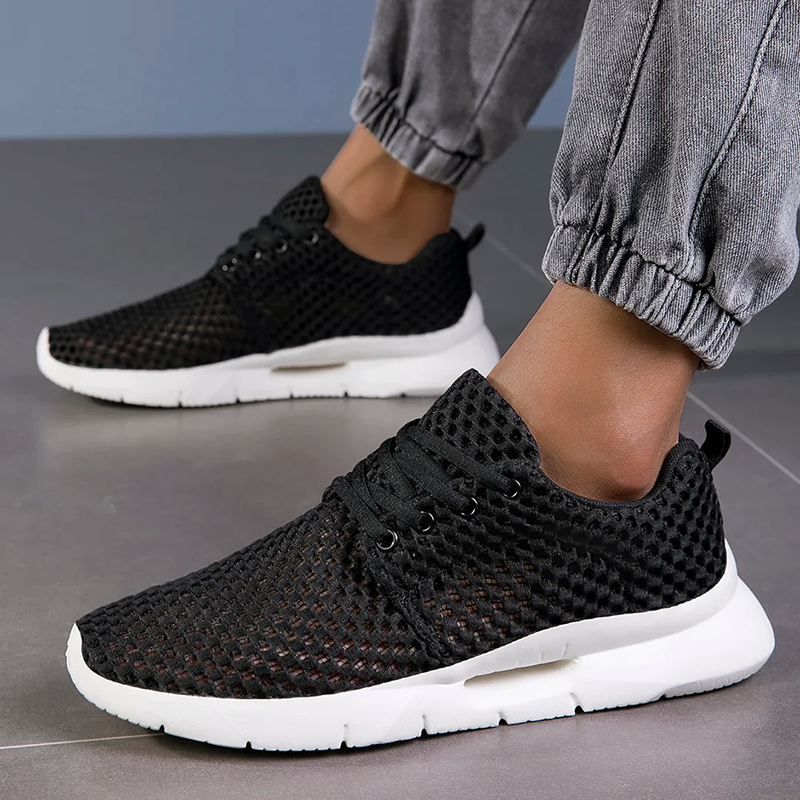 Aeris Mesh Sneakers with Flexible Sole Ash & Harbor