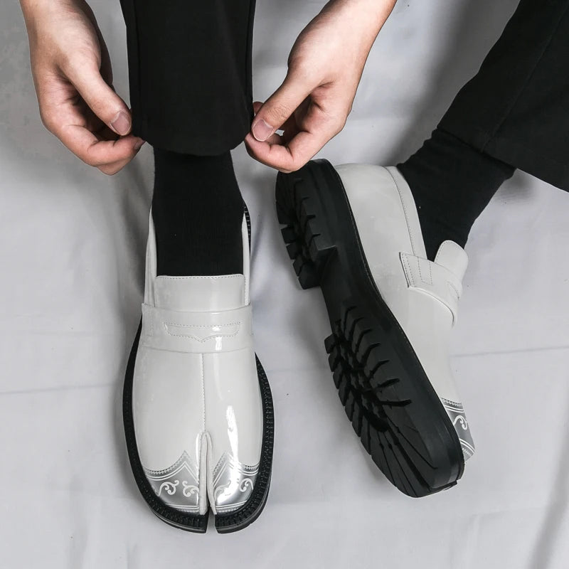 Lorenzo Vitali Split-Toe Loafers with Ornamental Detail Ash & Harbor