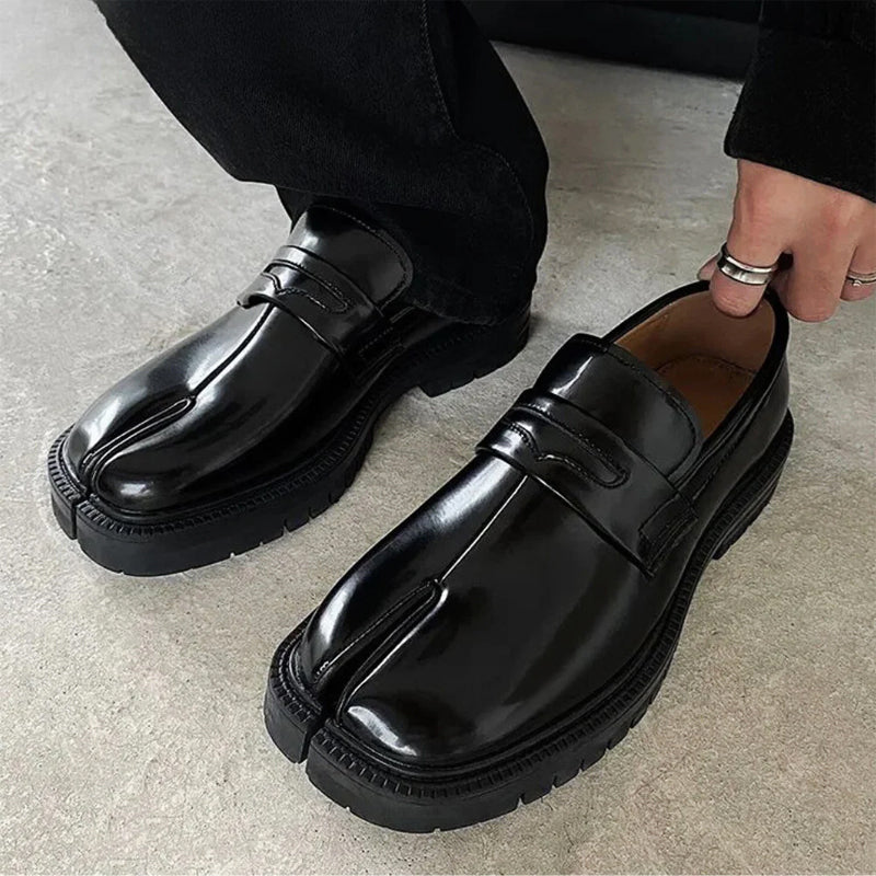 Lorenzo Vitali Tabi Split-Toe Leather Shoes Ash & Harbor