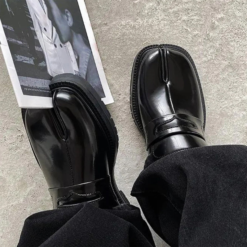 Lorenzo Vitali Tabi Split-Toe Leather Shoes Ash & Harbor